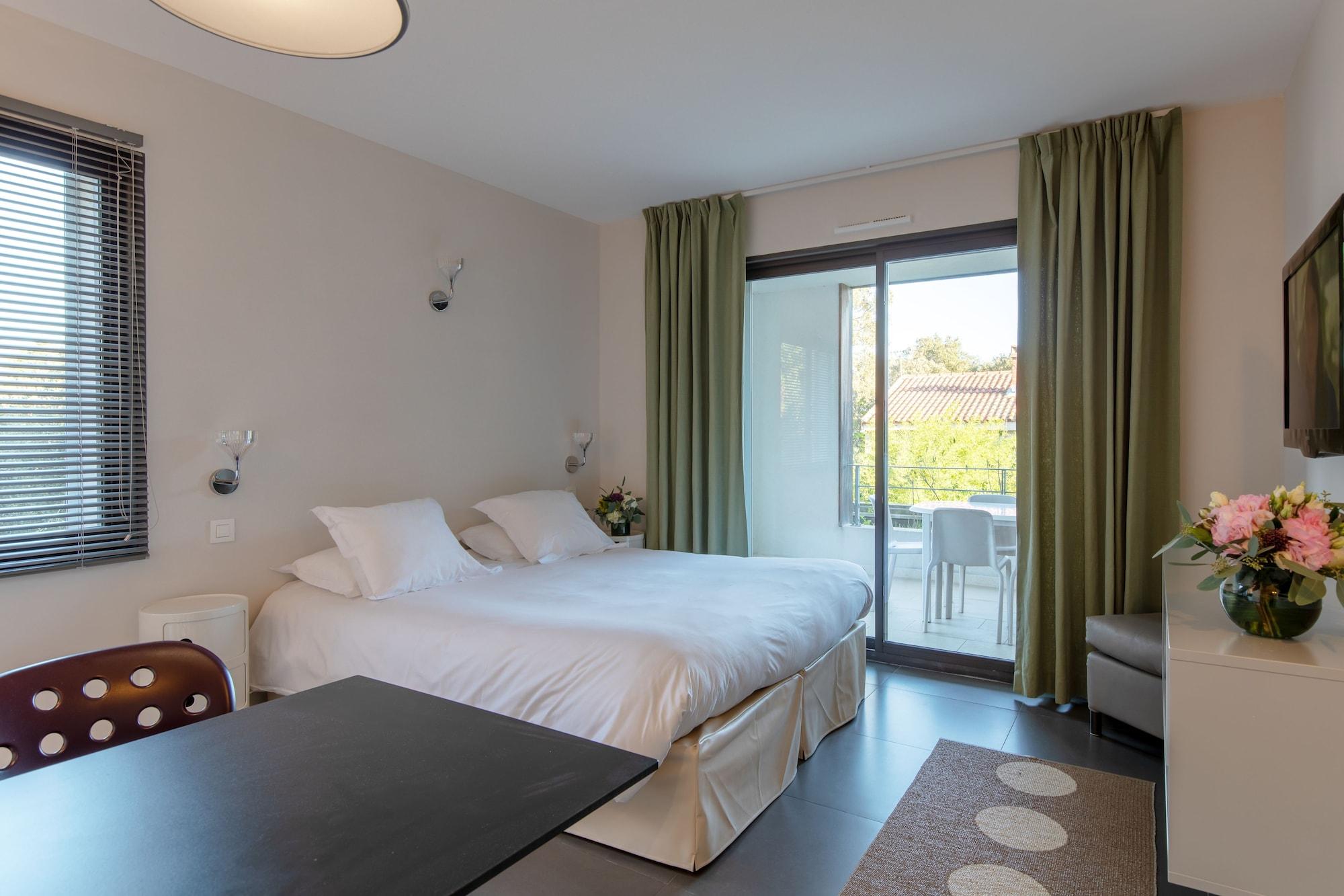 Residence Hoteliere Alcyon Porto-Vecchio  Exteriör bild